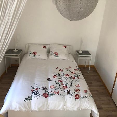 Vertaizon La Maisonnette Auvergnate מראה חיצוני תמונה